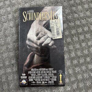 Schindlers List (VHS, 1997, 2-Tape Set)